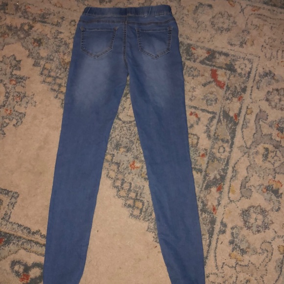 Jeans - Picture 2 of 2